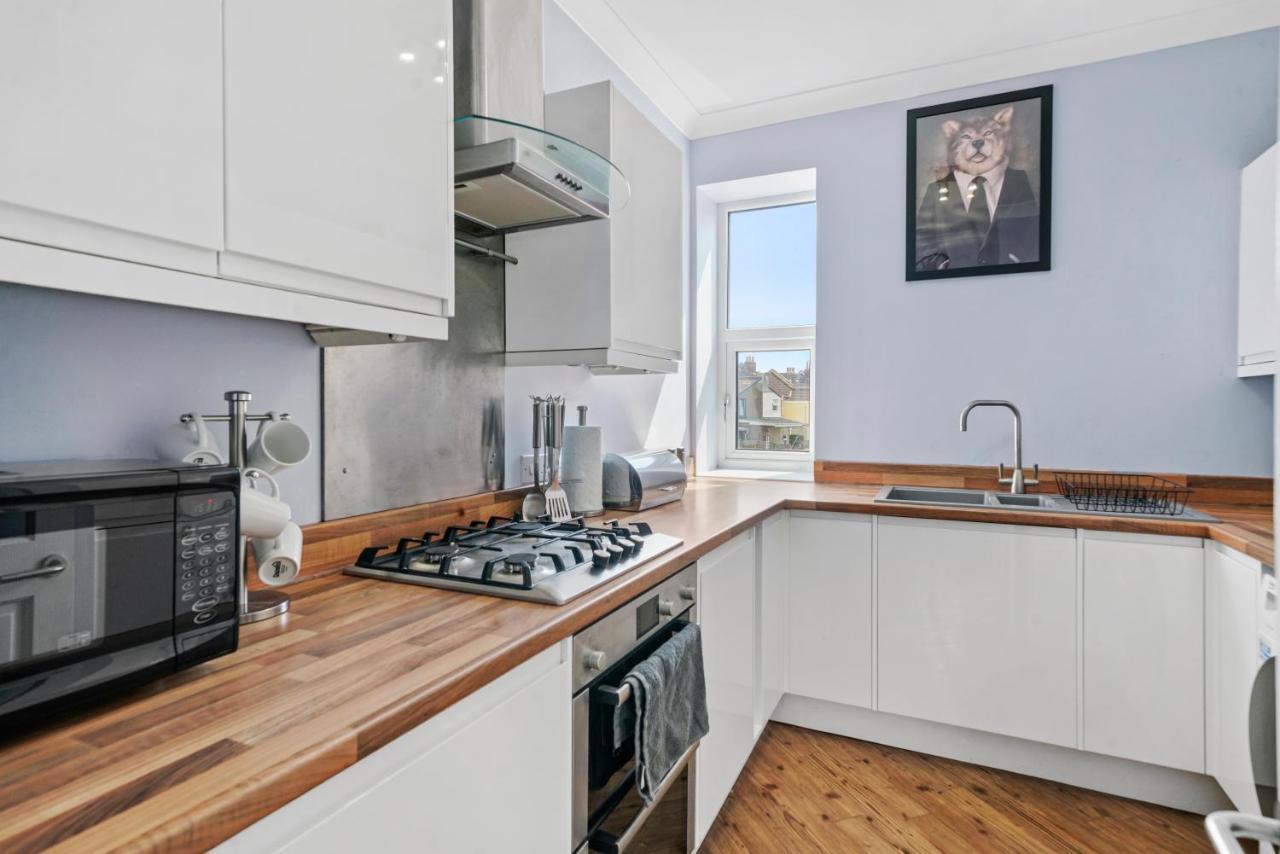 Apartamento The Emerald Gem - Overlooking The Park Bristol Exterior foto